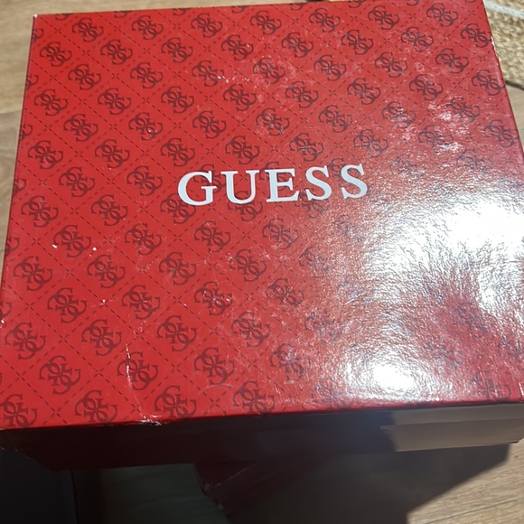 GUESS HEELS Luxury Fashion - Picture 2 of 5